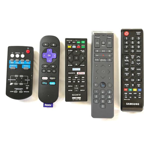 6Assorted Remotes - Picture 2 of 7